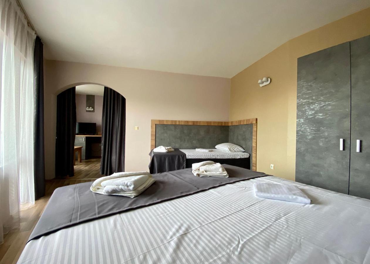 Hotel Toro Negro Golden Sands Exteriör bild